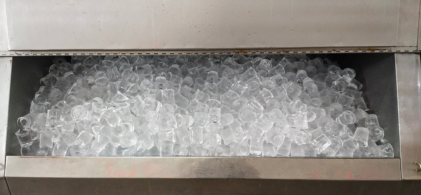 Ice deposit in ice machine
